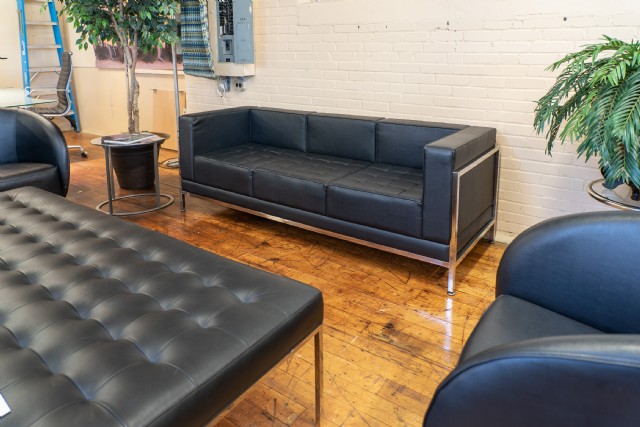 Gerçek Deri Ofis Kanepe Metal Krom Siyah Deri Koltuk